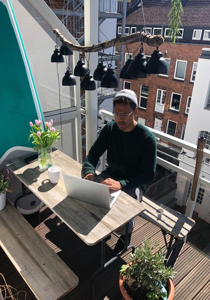 outdoor office